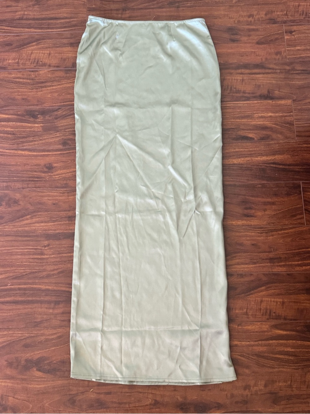 PrettyLittleThing Soft Sage Green Maxi Skirt